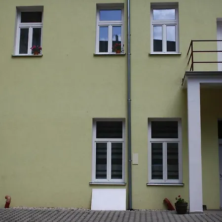 With Ap . Anglicka Lägenhet Mariánské Lázně